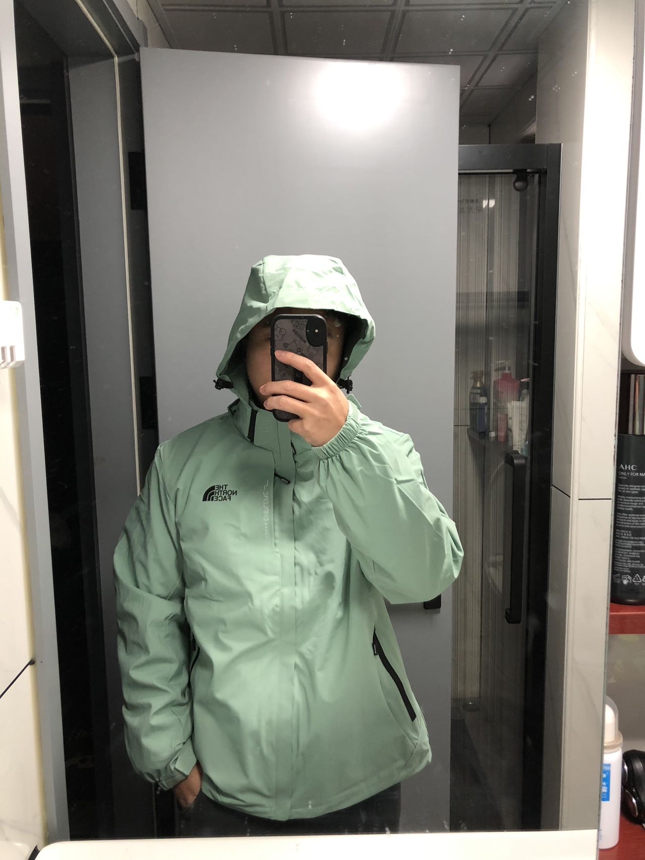 林先生头像